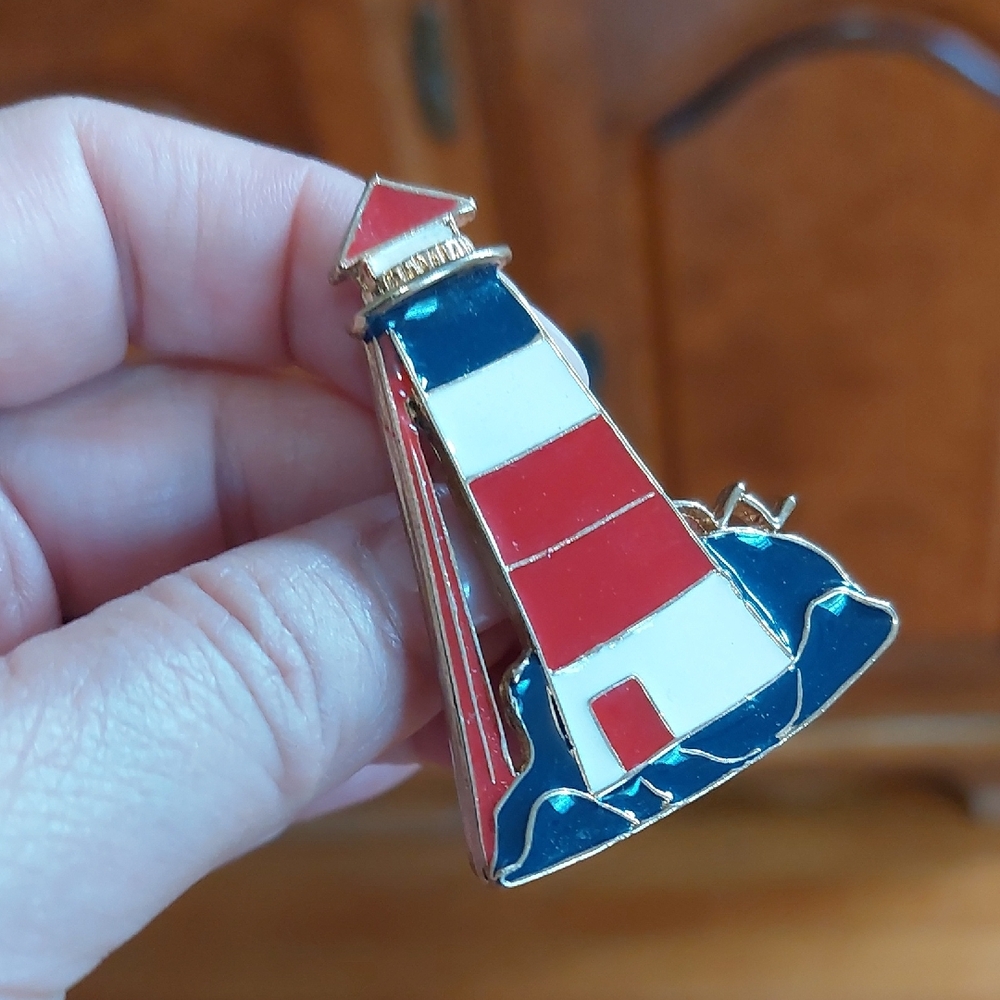 Vintage Red White Blue Enamel Lighthouse Brooch - Picture 1 of 4